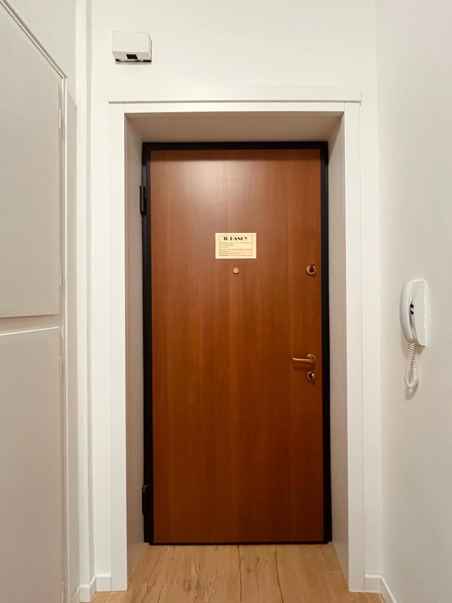 Il Dandy Appartamento Con Parcheggio Triest Exterior foto